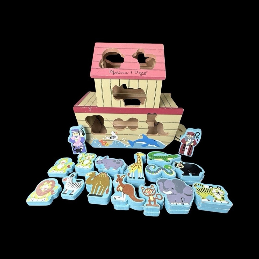 Melissa & Doug Noah's Ark Shape Sorter set w/27 wooden Figures‎ READ